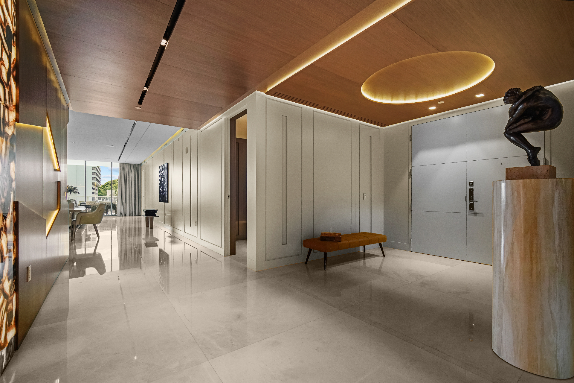 Boca Beach Residences foyer